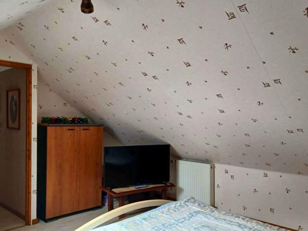 MAISON - F6  - PLAIN PIED POSSIBLE