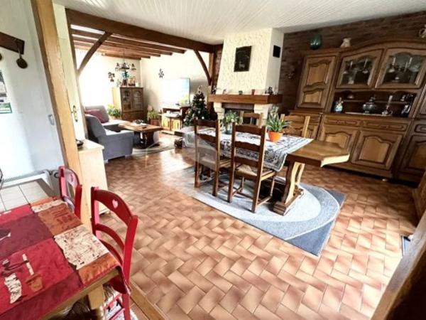 Maison lumineuse 5 chambres avec jardin, vie de plain-pied – Gare à pied