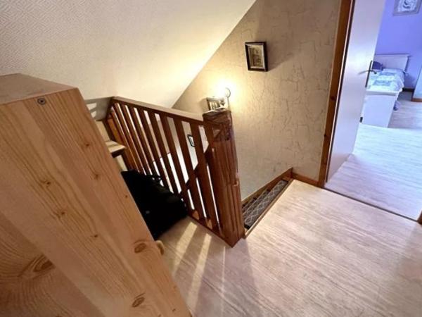 Maison lumineuse 5 chambres avec jardin, vie de plain-pied – Gare à pied