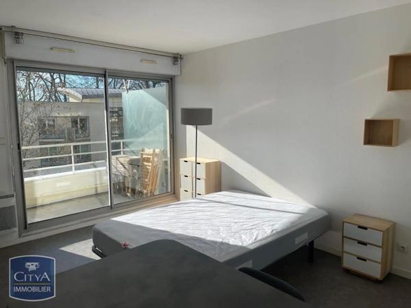 Appartement à louer 1 pièce 25m²