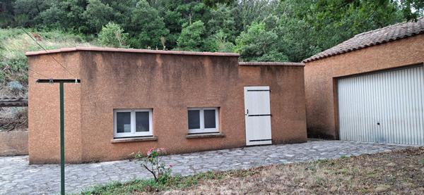 Villa de plain-pied, piscine et dépendance LE BOUSQUET D'ORB