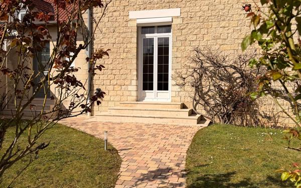 Maison à vendre    5 pièces • 143,20 m2 Compiègne