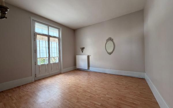 Maison à vendre    5 pièces • 143,20 m2 Compiègne