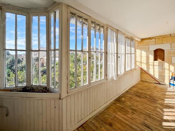 BORDEAUX SAINT-GENES/VICTOIRE - A VENDRE -Appartement Bordeaux 4 pièce(s) 93.18 m2