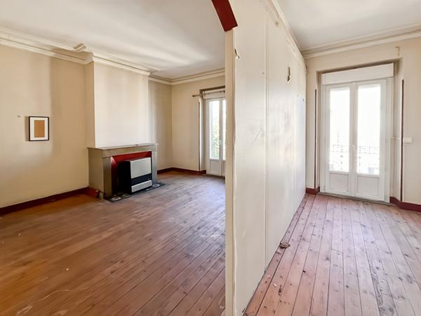 BORDEAUX SAINT-GENES/VICTOIRE - A VENDRE -Appartement Bordeaux 4 pièce(s) 93.18 m2
