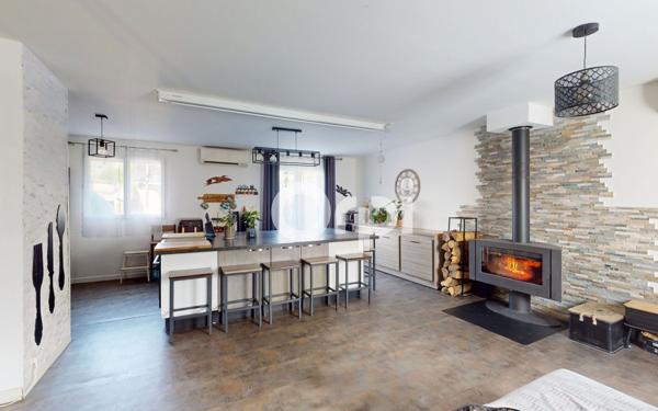 Maison à vendre    5 pièces • 113,84 m2 Champagne-sur-Seine