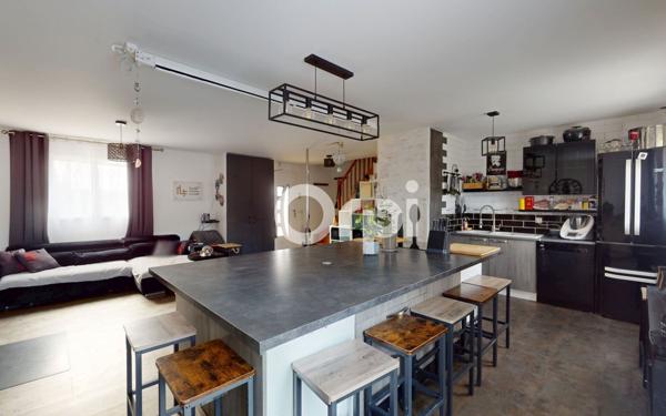 Maison à vendre    5 pièces • 113,84 m2 Champagne-sur-Seine