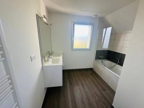 À vendre – Maison neuve sur l’axe Melesse / La Mézière – Constructeur Maisons Guillaume