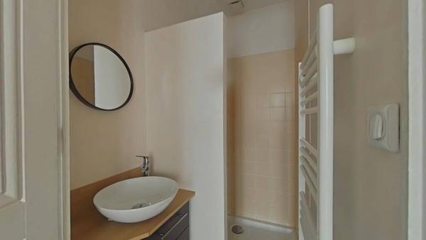 F5 PROCHE CENTRE VILLE