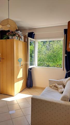 Maison 12 pièce(s) 11 chambre(s) 264 m²