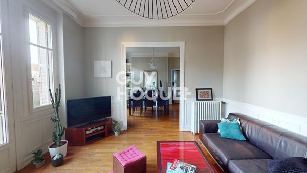 APPARTEMENT À VENDRE DE 5 PIÈCES DE 115,06 M²