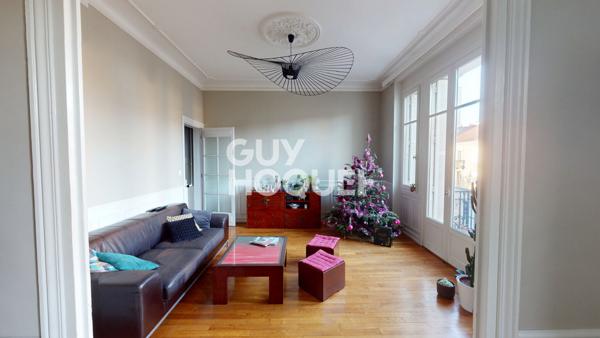 APPARTEMENT À VENDRE DE 5 PIÈCES DE 115,06 M²