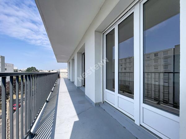 NANTES LONGCHAMP/GAUDINIERE T5 au dernier étage ,ascenseur ,garage, terrasse
