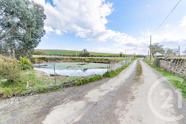 Maison à vendre  6 pièces - 200 m2 BONCHAMP LES LAVAL - 53