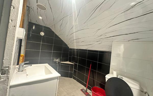 Appartement à louer    2 pièces • 49 m2 Puiseux-en-France