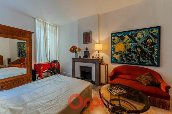 Maison à vendre    6 pièces •  Villeneuve-de-Berg