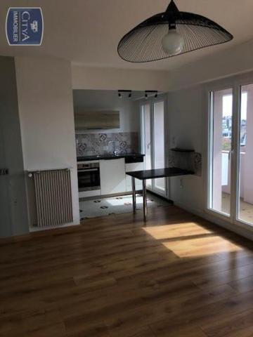 Appartement à louer 2 pièces 57.87m²