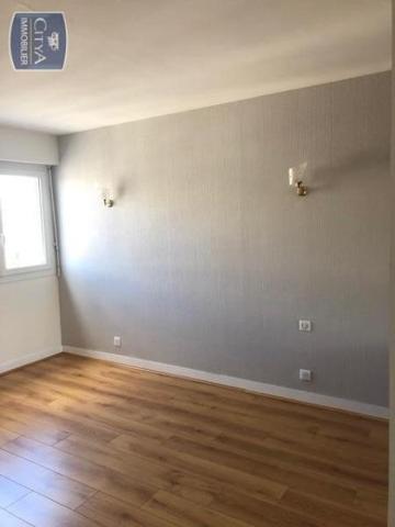 Appartement à louer 2 pièces 57.87m²