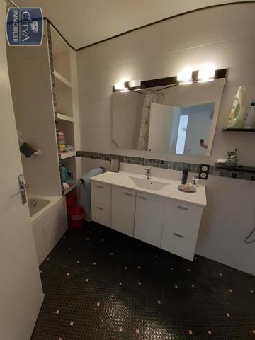 Appartement à louer 2 pièces 57.87m²