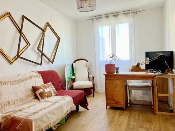 Bègles appartement T3 traversant