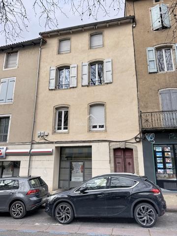 Saint-Affrique (12400) Studio rénové lumineux 27 m²