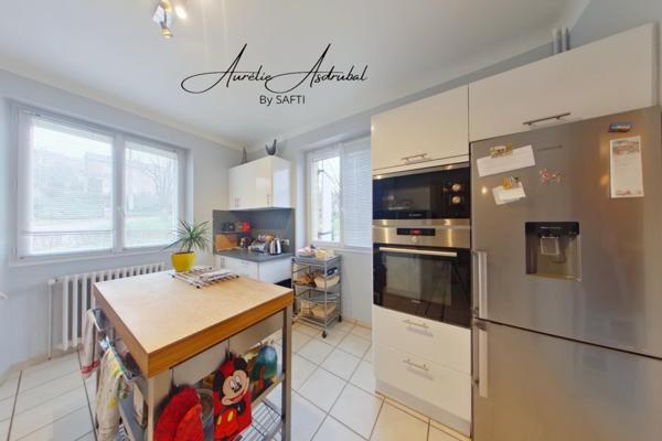 Très belle maison avec grand jardin arboré et piscine à Sarlat