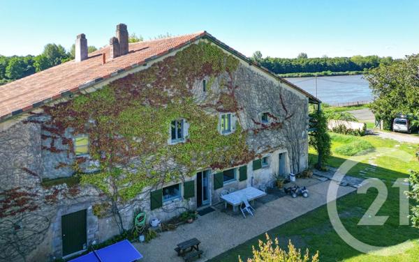 Maison à vendre  6 pièces - 320 m 2   ST MARTIN DE SEIGNANX  - 40