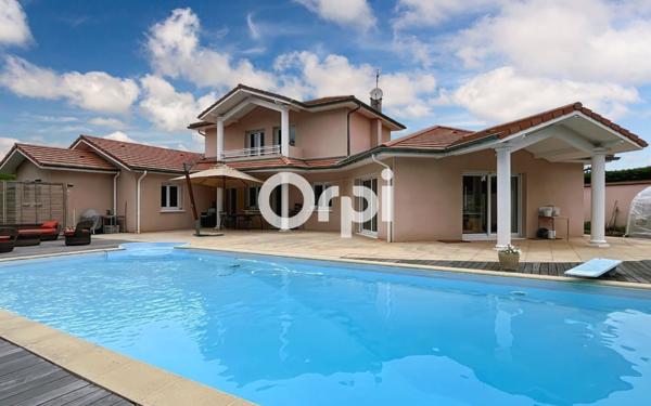 Maison à vendre    5 pièces •  Chazelles-sur-Lyon