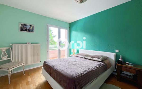 Maison à vendre    5 pièces •  Chazelles-sur-Lyon