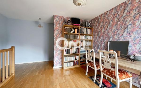 Maison à vendre    5 pièces •  Chazelles-sur-Lyon