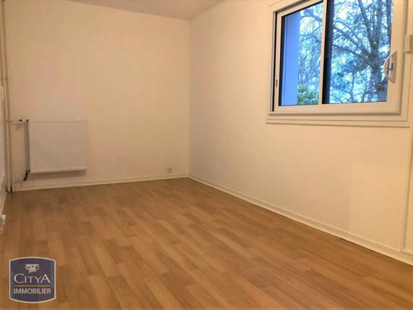 Appartement à louer 1 pièce 28.09m²