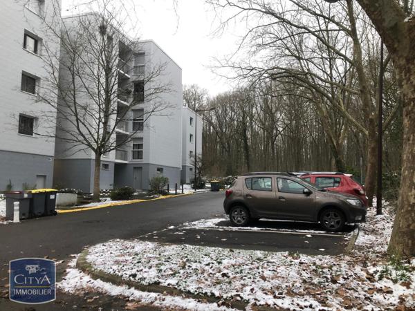 Appartement à louer 1 pièce 28.09m²