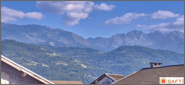 T2 de 2023 - Terrasse bois & vue montagnes