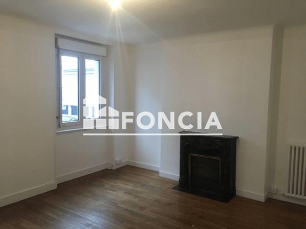Location Appartement 2 pièces 67.67 m² - 23 RUE DU CHATEAU Brest 29200