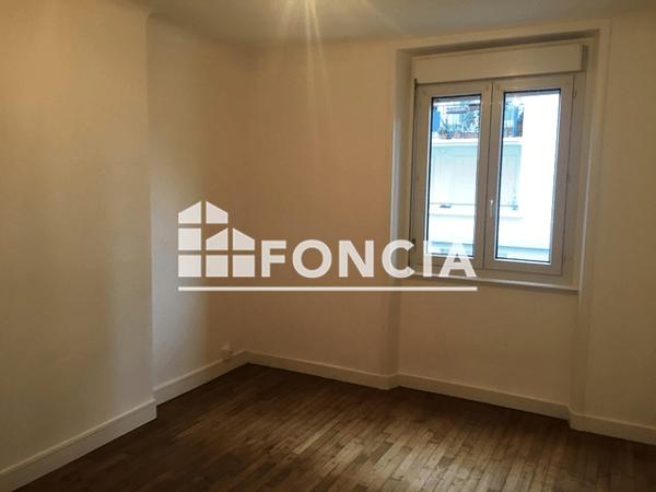 Location Appartement 2 pièces 67.67 m² - 23 RUE DU CHATEAU Brest 29200
