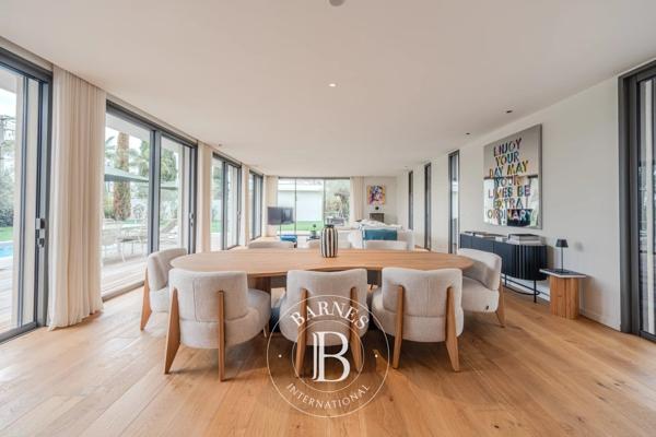 Aix-en-Provence, Villa 4 Chambres -  280 m² à vendre