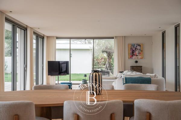 Aix-en-Provence, Villa 4 Chambres -  280 m² à vendre