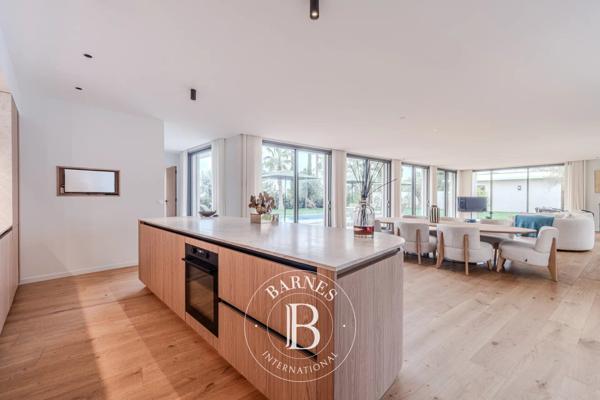 Aix-en-Provence, Villa 4 Chambres -  280 m² à vendre