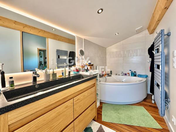 Maison rénovée de 4 chambres à Gujan-Mestras