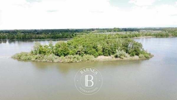 Villars-les-Dombes, Propriété  1 000 m² à vendre