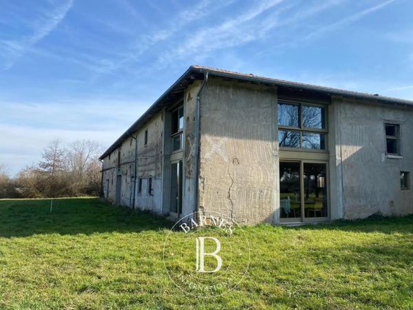 Villars-les-Dombes, Propriété  1 000 m² à vendre