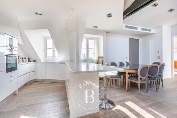 Paris 16ème, Appartement 4 Chambres -  165 m² à vendre