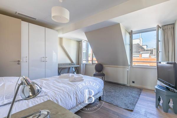 Paris 16ème, Appartement 4 Chambres -  165 m² à vendre