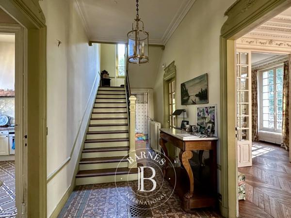 Arpajon, Maison 6 Chambres -  213 m² à vendre