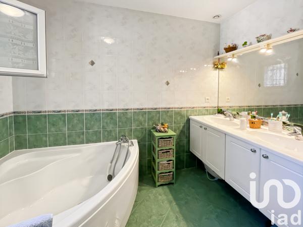 Maison à vendre 7 pièces 127 m² Chevrières