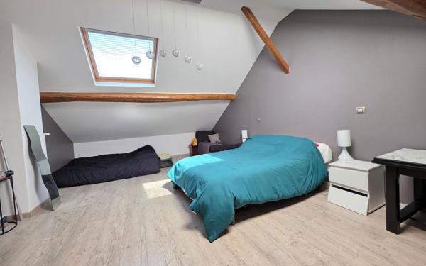 Maison à vendre    4 pièces • 100 m2 Vaux-sur-Seine