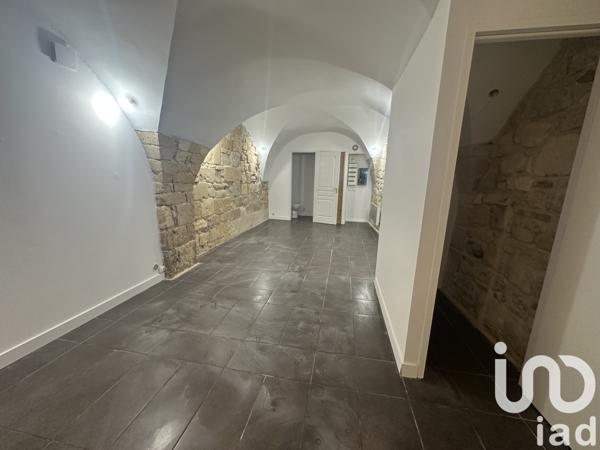 Location appartement 2 pièces 84 m² Saint-Gilles