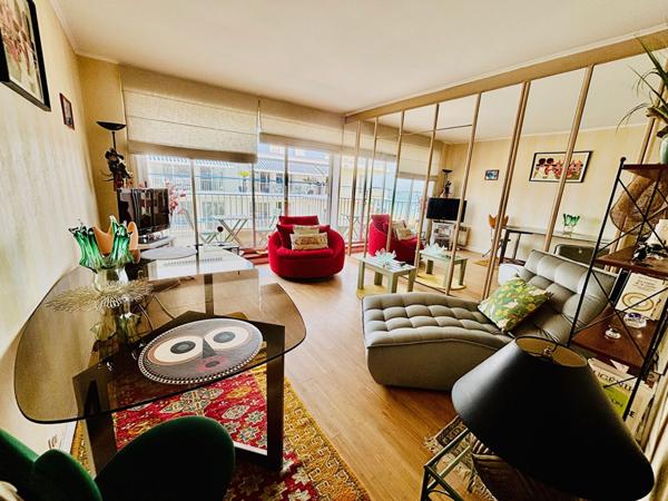 Appartement T1Bis La Baule Les Pins latéral mer