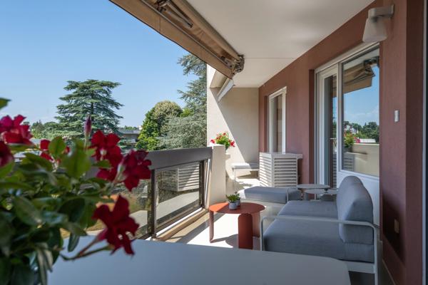 Ecully - Centre - Appartement de 142,57 m² - Grande terrasse - 4 chambres - Garage - Cave