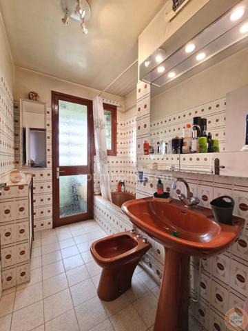 Appartement 3 pièces 2 chambres + parking + cave